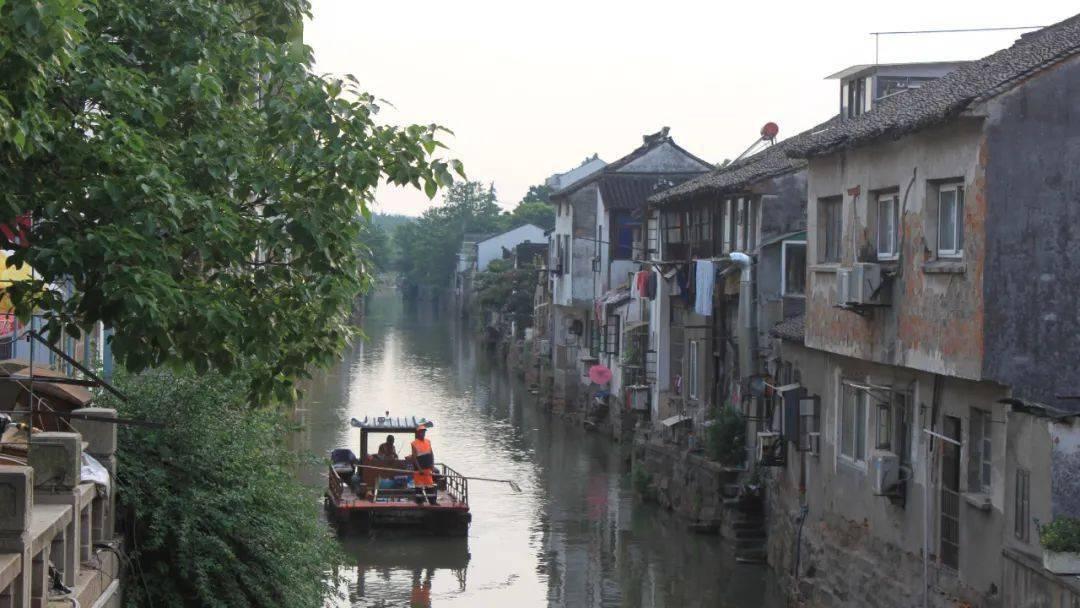 蝙蝠侠：阿甘之城